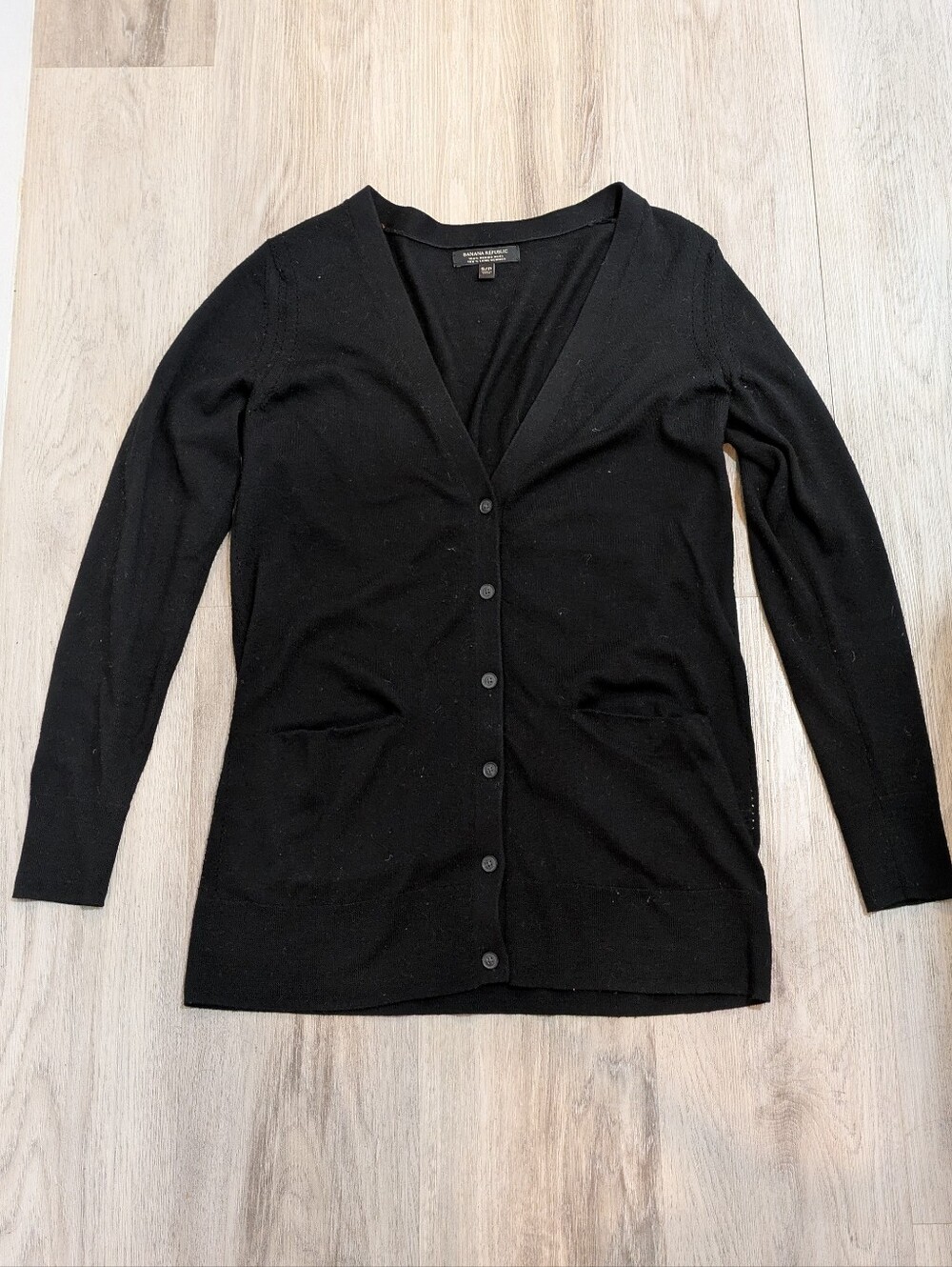 Banana Republic Black 100% Merino Wool Cardigan - Size Small
